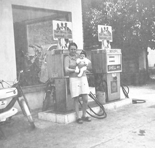 Mamma Valnea con Gianpaolo Collavino 1972